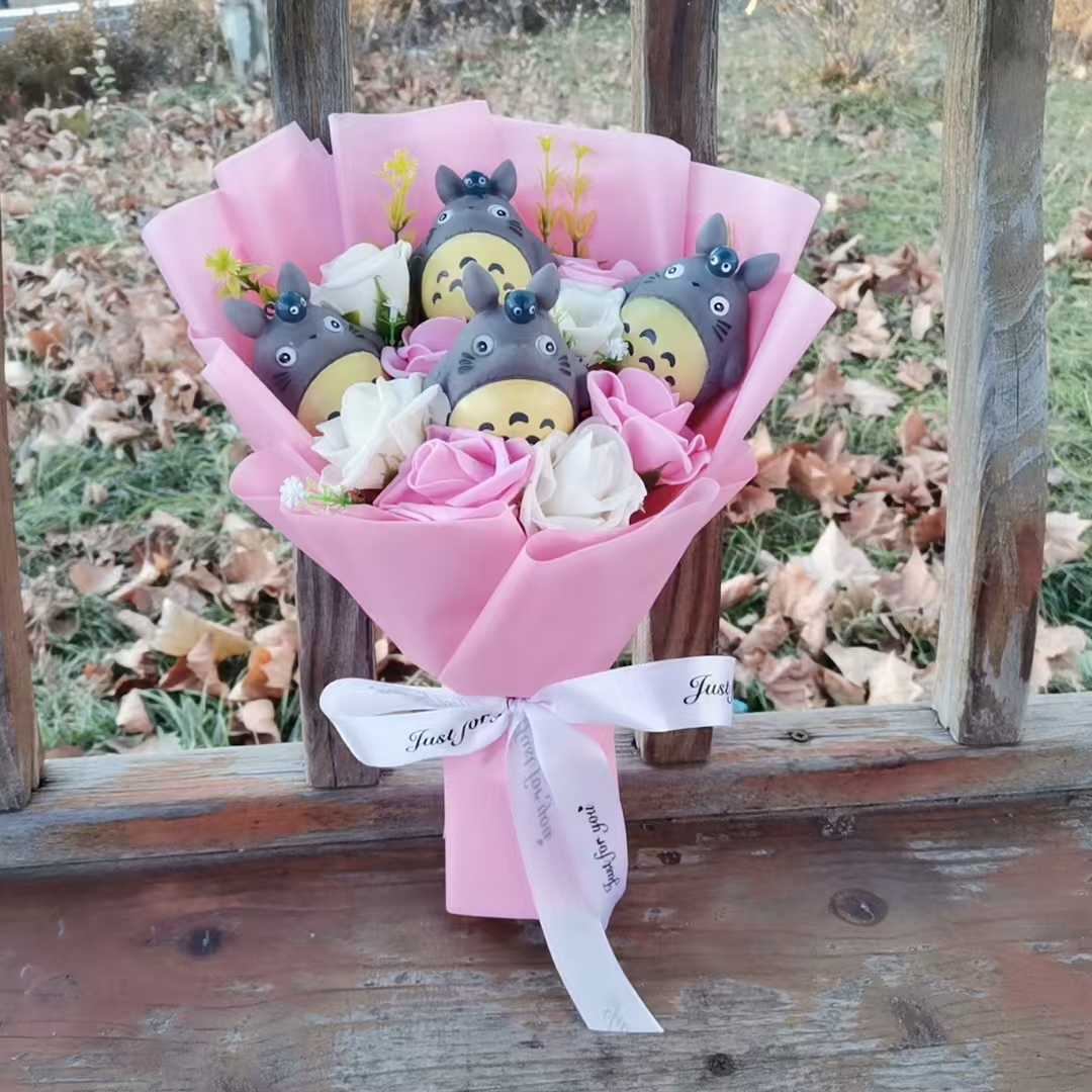 Bouquet Peluches Totoro - Rose Pastel